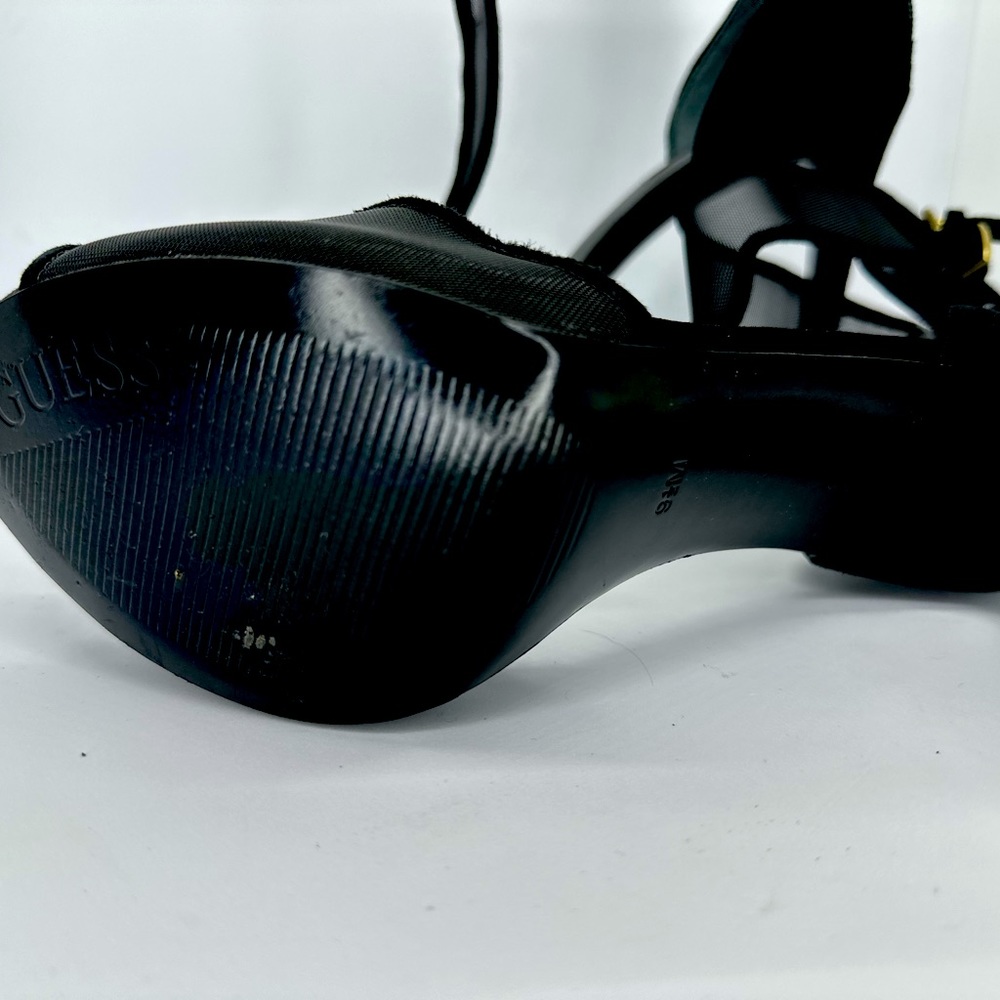 GUESS black sandals 9.5 perfect condition - Picture 5 of 8